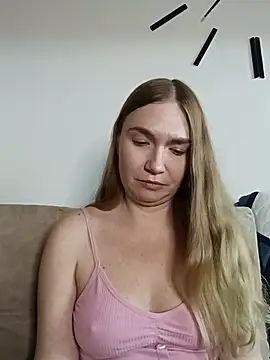 KisaVixen online show from 04-10-26, 05:39