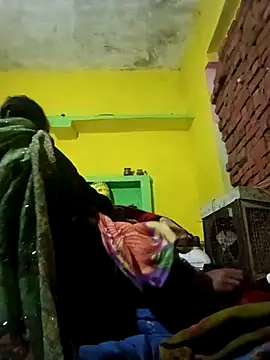 Rubi12A online show from 12-18-25, 02:39