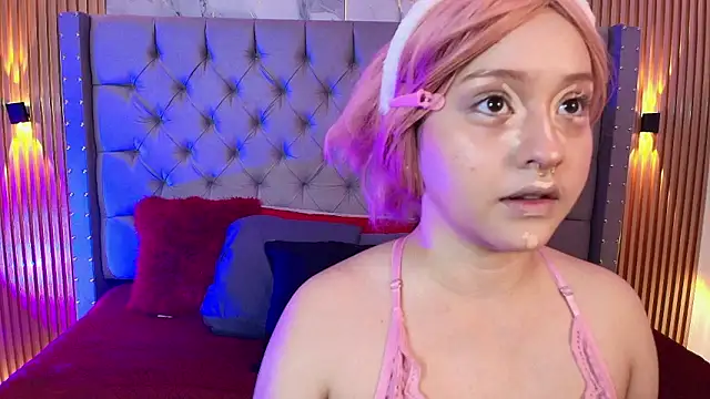 Suxan White  online show from 01-17-26, 12:43