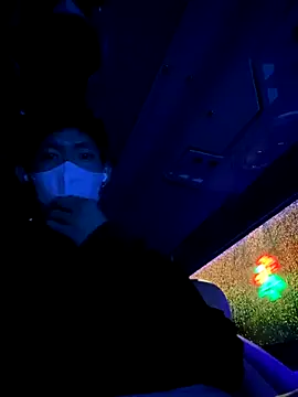 linh21107 online show from 11-06-25, 11:22