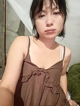 Snapshot of linda_bae00 chatting on 05-14-26, 12:34 linda bae00 online show from 05-14-26, 12:34