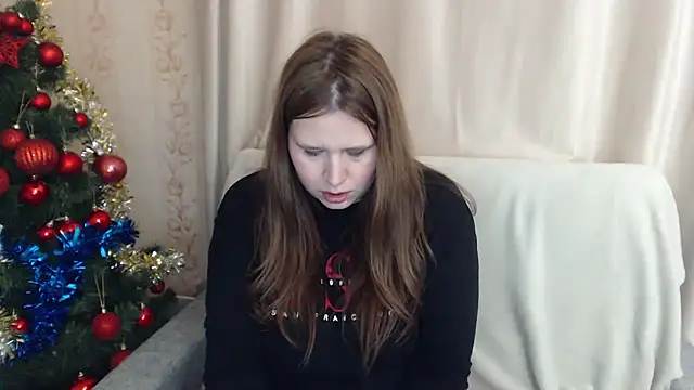 Snapshot of AdelinaLawson chatting on 12-27-24, 06:31 AdelinaLawson online show from 12-27-24, 06:31