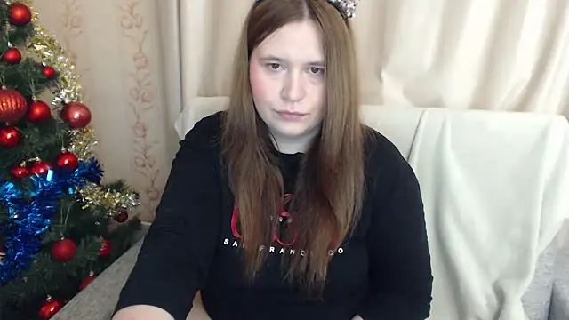 Snapshot of AdelinaLawson chatting on 12-31-24, 01:30 AdelinaLawson online show from 12-31-24, 01:30