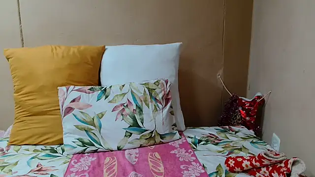 SugarPoppy24xxx online show from 12-17-25, 05:19