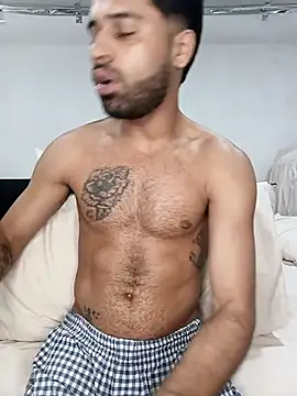 Snapshot of jozvan chatting on 10-07-25, 03:09 jozvan online show from 10-07-25, 03:09