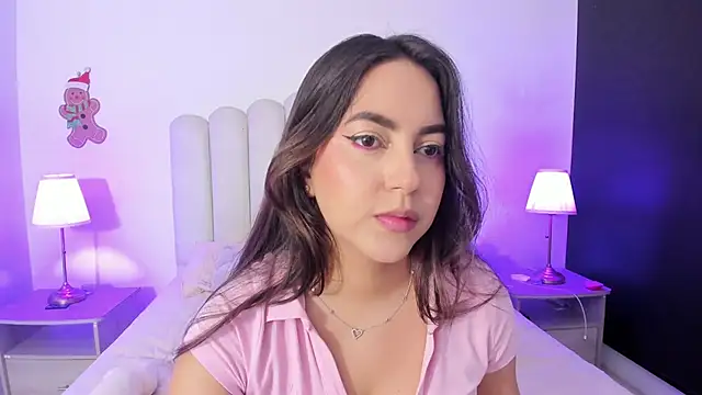 Snapshot of SofieBunnie chatting on 05-22-26, 10:59 SofieBunnie online show from 05-22-26, 10:59