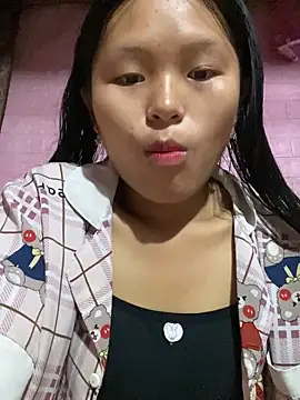 milo bae online show from 11-11-25, 12:54