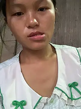 Snapshot of milo_bae chatting on 07-12-26, 10:23 milo bae online show from 07-12-26, 10:23