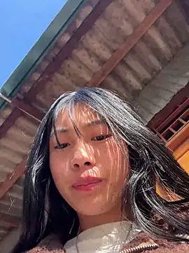 EmLy02 online show from 02-26-26, 12:53