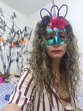 Nina vallon online show from 10-25-25, 10:45