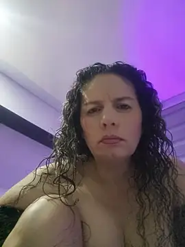 Nina vallon online show from 07-17-26, 10:33