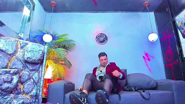 dennis cox1 online show from 09-20-25, 04:24