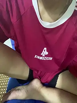 Snapshot of Yourbaby_24 chatting on 09-10-25, 04:23 Yourbaby 24 online show from 09-10-25, 04:23