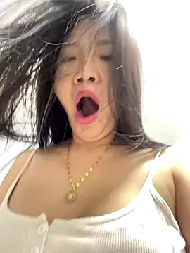 Miumieu online show from 01-06-26, 03:32