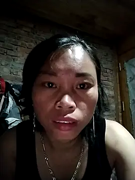   Ngoc20   online show from 11-24-25, 04:12