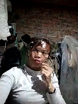   Ngoc20   online show from 02-12-26, 12:44