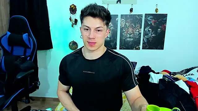 Snapshot of javiersexymann chatting on 01-26-25, 12:37 javiersexymann online show from 01-26-25, 12:37