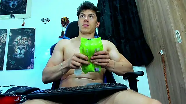 Snapshot of javiersexymann chatting on 02-28-25, 02:42 javiersexymann online show from 02-28-25, 02:42