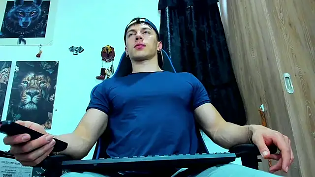 Snapshot of javiersexymann chatting on 03-19-25, 09:16 javiersexymann online show from 03-19-25, 09:16