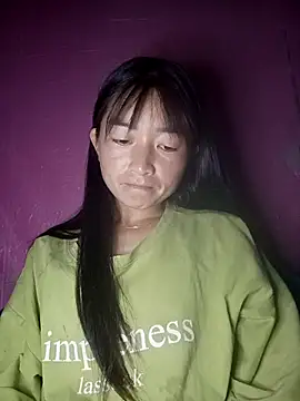 Snapshot of -mina--- chatting on 09-10-25, 03:39 -mina--- online show from 09-10-25, 03:39