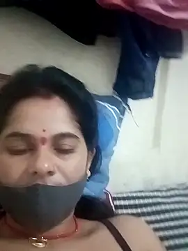 JULEE-740 online show from 10-18-25, 03:42