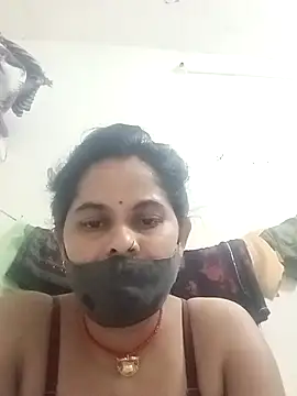 JULEE-740 online show from 10-29-25, 03:31