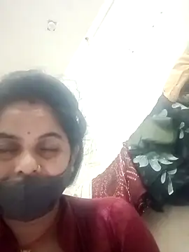 JULEE-740 online show from 10-31-25, 08:32