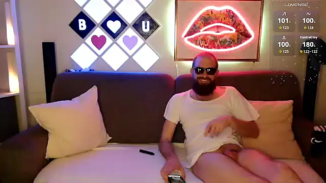 XBellaXundXUweX online show from 03-01-26, 07:16