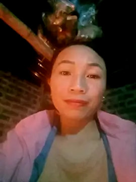 lucybaby00 online show from 12-18-25, 01:17