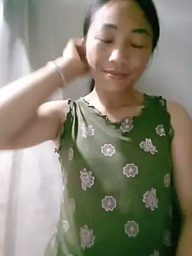 lucybaby00 online show from 08-02-26, 11:03