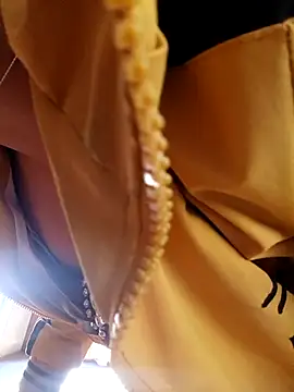 phunphun online show from 11-28-25, 01:08