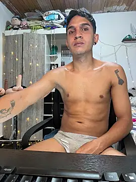 Angel latinboy online show from 02-03-26, 02:33
