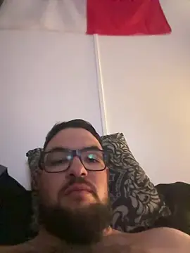 Snapshot of javier_89ER chatting on 03-04-26, 05:57 javier 89ER online show from 03-04-26, 05:57