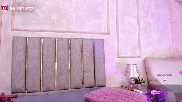 Keirahartz online show from 01-11-26, 04:06