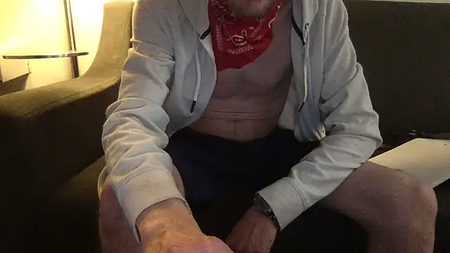 Snapshot of handyman7766 chatting on 03-18-25, 05:31 handyman7766 online show from 03-18-25, 05:31