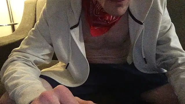 Snapshot of handyman7766 chatting on 03-18-25, 11:30 handyman7766 online show from 03-18-25, 11:30