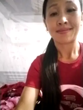 Snapshot of cute_love00 chatting on 09-18-25, 11:23 cute love00 online show from 09-18-25, 11:23