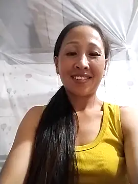 Snapshot of cute_love00 chatting on 09-23-25, 03:37 cute love00 online show from 09-23-25, 03:37