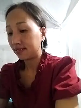 Snapshot of cute_love00 chatting on 10-08-25, 10:07 cute love00 online show from 10-08-25, 10:07
