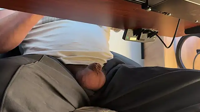 hornysmallcockgermany online show from 03-04-26, 01:28