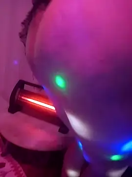 Snapshot of senacansu chatting on 11-10-25, 01:59 senacansu online show from 11-10-25, 01:59