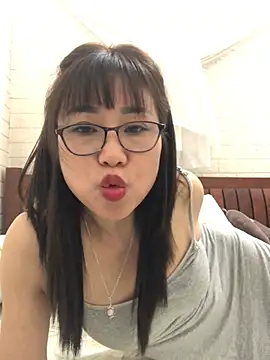 Vitamin sexy online show from 01-11-26, 02:22