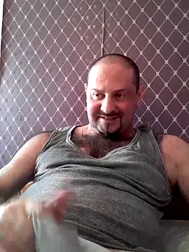 Snapshot of _NEREZA_ chatting on 04-19-26, 03:11 NEREZA online show from 04-19-26, 03:11