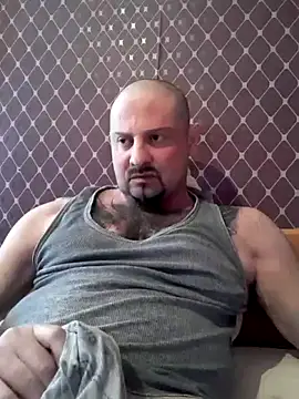 Snapshot of _NEREZA_ chatting on 04-22-26, 03:46 NEREZA online show from 04-22-26, 03:46
