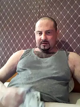 Snapshot of _NEREZA_ chatting on 05-20-26, 04:35 NEREZA online show from 05-20-26, 04:35