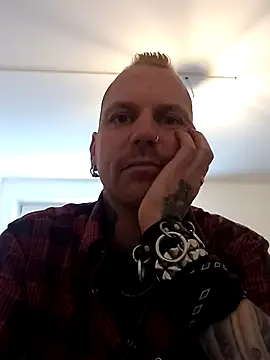 Snapshot of Premium-Jogurt chatting on 10-12-25, 08:57 Premium-Jogurt online show from 10-12-25, 08:57