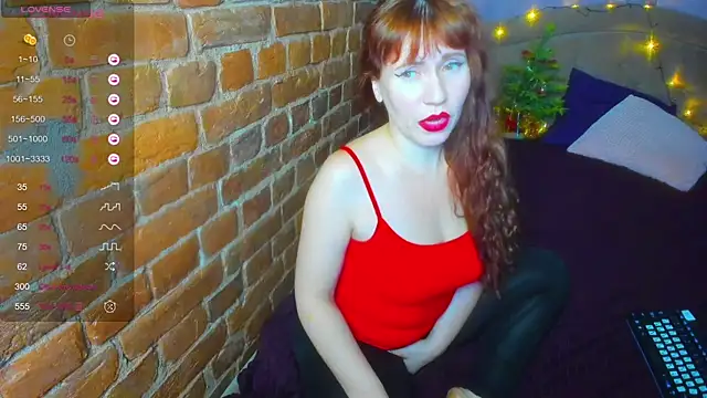 Cutiee Alicee online show from 12-10-24, 01:32