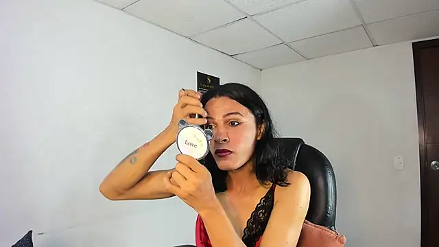 Aisha hotts777 online show from 12-03-25, 05:15