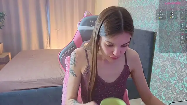 magic shy  online show from 05-11-26, 01:44