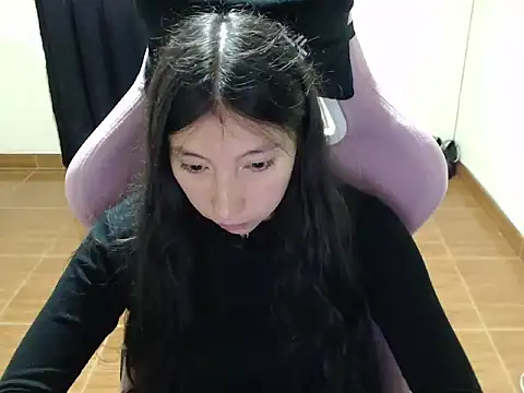 Snapshot of ScarlettShirahoshi chatting on 09-25-25, 06:11 ScarlettShirahoshi online show from 09-25-25, 06:11